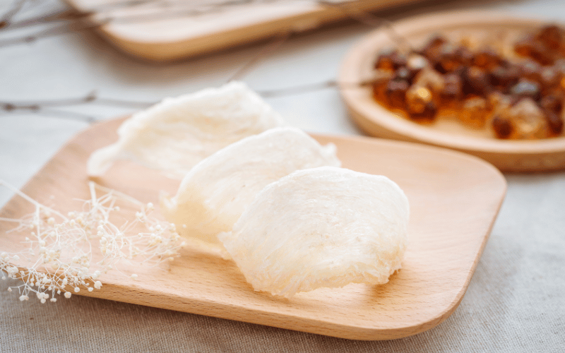 Công dụng của yến sào giúp ngăn lão hóa da