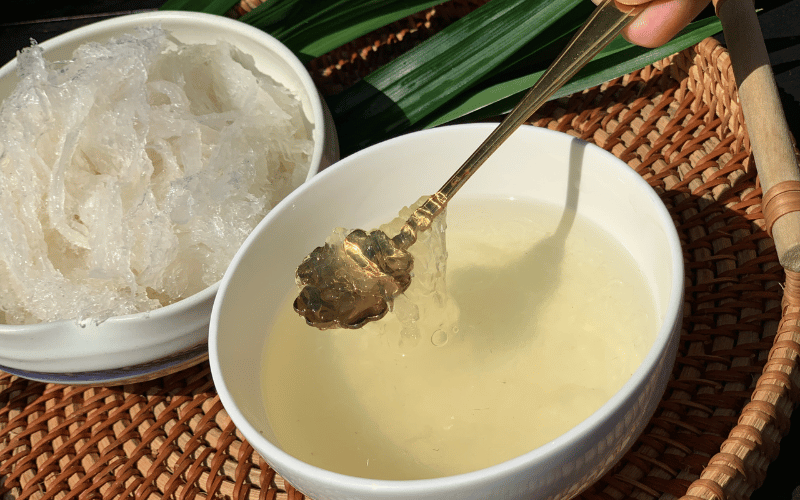 100g tổ yến thiên nhiên bao nhiêu calo? Giá trị dinh dưỡng và cách dùng đúng chuẩn
